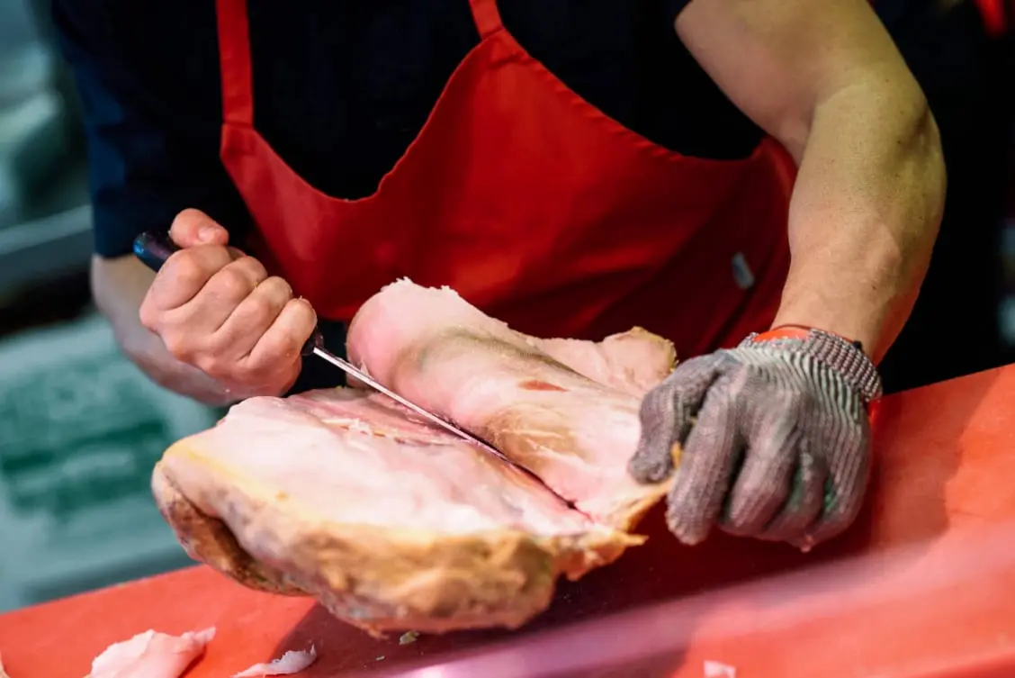 Sistema Nosso Gestor para desossa e descartes de carne em açougues - controle eficiente